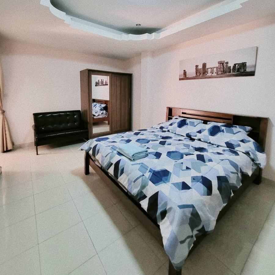 Marin House Pattaya Apartment Ngoại thất bức ảnh