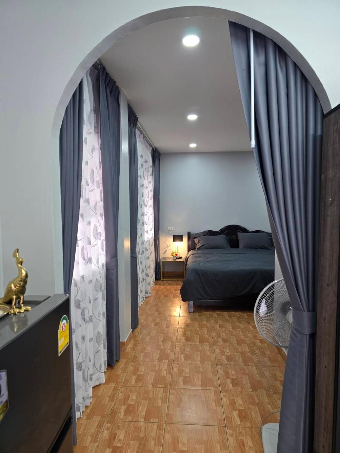 Marin House Pattaya Apartment Ngoại thất bức ảnh