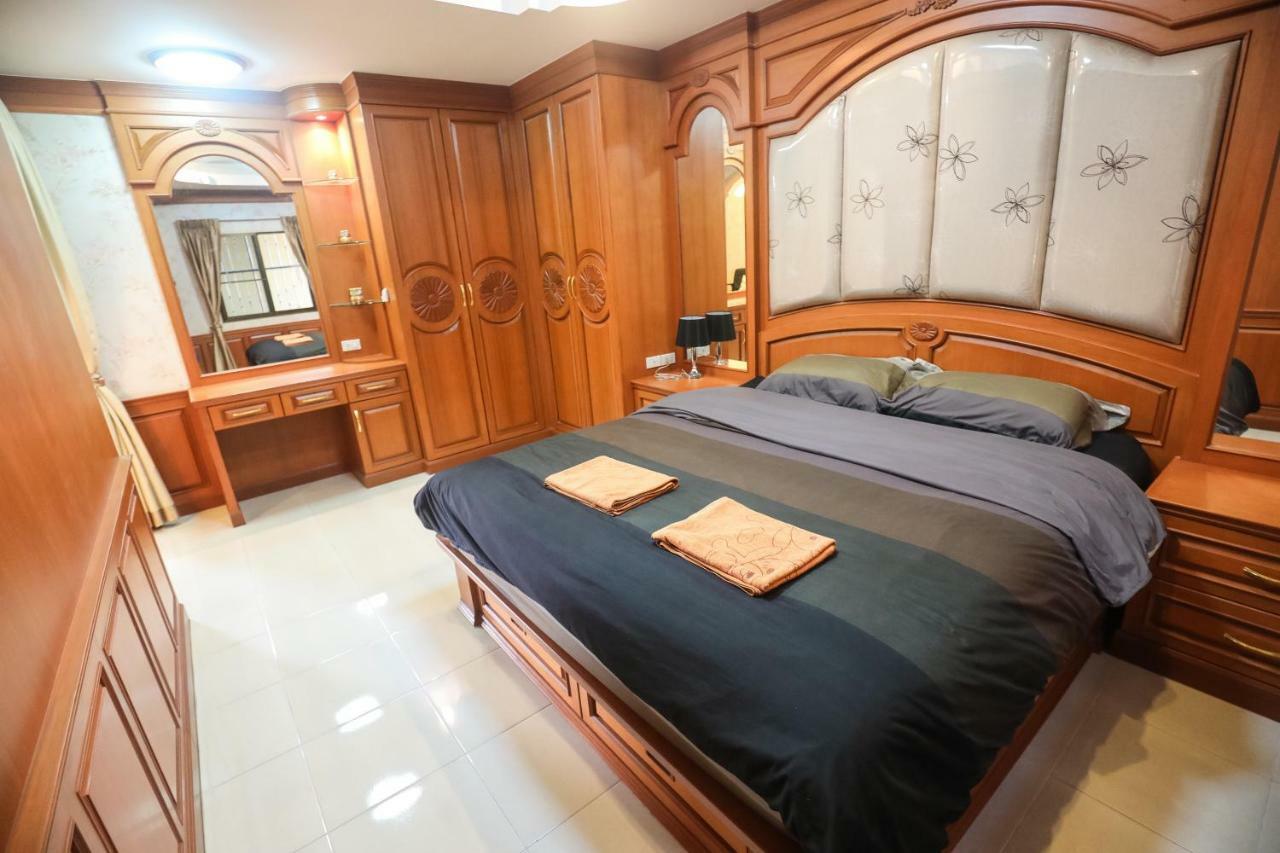 Marin House Pattaya Apartment Ngoại thất bức ảnh