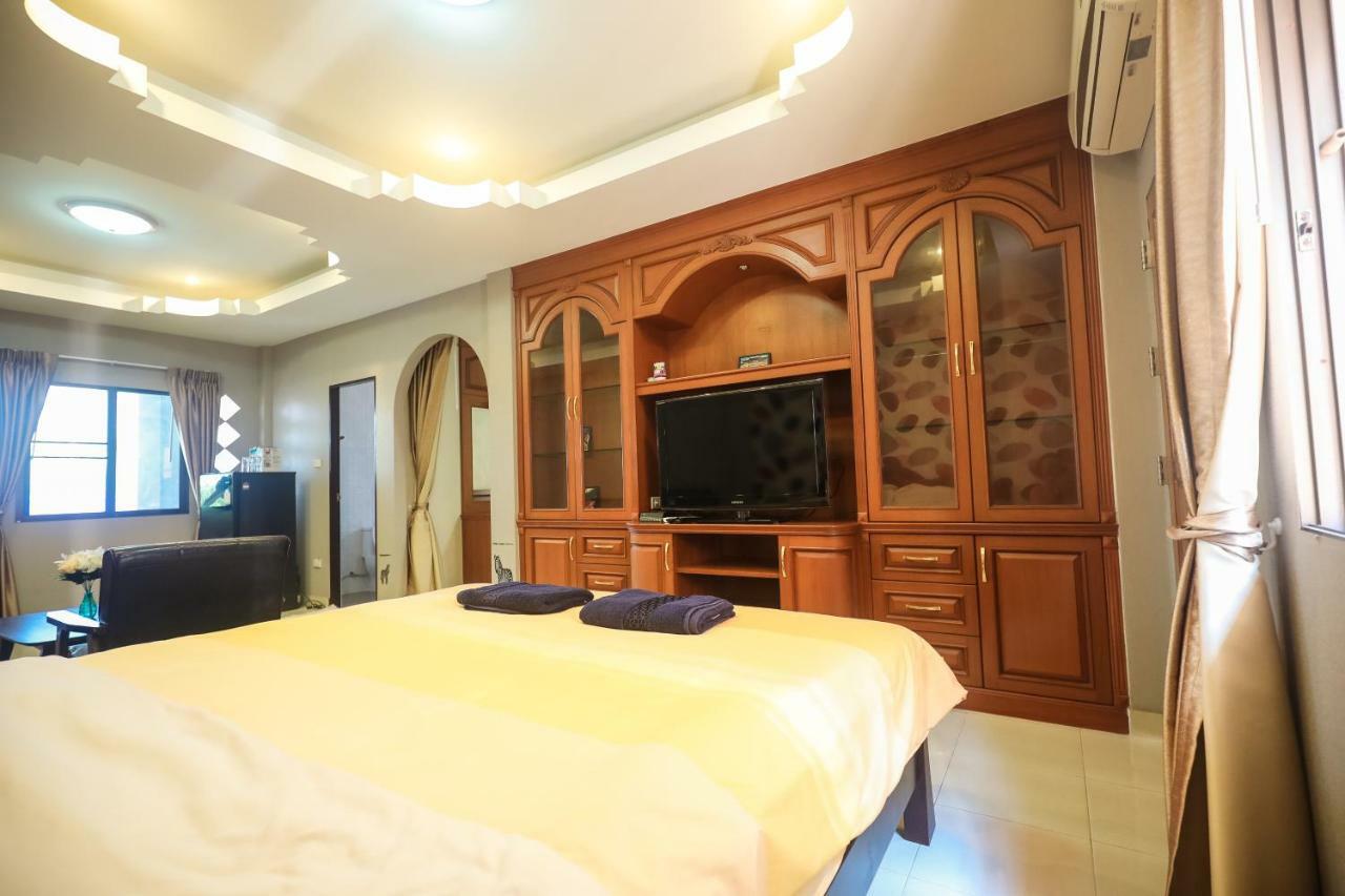 Marin House Pattaya Apartment Ngoại thất bức ảnh